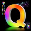 Kangtaixin Lettere Luminoso con USB, APP Controllo Luci LED di Lettera Alfabeto, Figura a Cuore con Luce Colorate RGB per Decorazione e Atmosfera, Luci Notturne Scrivania, Compleanni, Matrimoni, Vetrine - Q