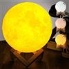 BAKAJI Lampada da Tavolo Forma di Luna Luce LED Fino A 3 Colori Selezionabili e Regolazione Luminosità Dimmerabile Accensione Touch Moon Lamp Batteria Litio Ricarica USB con Supporto in Legno (18 cm)