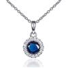 Diamond Treats Collana Donna in Argento Sterling 925, Oro or Oro Rosa, Collana Halo con una Zirconia Cubica Bianca, Blu, Verde o Rossa, Elegante Collana con Ciondolo Rotondo con una Confezione Regalo