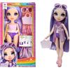 Rainbow High Swim & Style - Violet (viola) - Bambola da 28 cm con confezione scintillante e oltre 10 outfit - Costume da bagno rimovibile, sandali, accessori divertenti - Età 4-12 anni