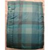 Corredocasa Plaid Imbottito Trapuntato Multiuso - Morbido e Accogliente, Ideale per Soggiorno, Letto e Relax - Coperta Elegante e Decorativa per Ogni Ambiente (Quadrettoni Verde, Piccolo 120x160)