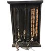9 COLLANE CUOIO CIONDOLO METALLO + 3 COLLANE PERLINE LEGNO + ESPOSITORE GIREVOLE