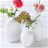 Kate Aspen Vasi bianchi minimalisti in ceramica testurizzata (set da 3) - Vasi Boho per erba della pampa, eucalipto, fiori secchi e piante | decorazione per mensole, decorazione per caminetto, centrotavola