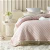 ROOM99 Molly Elegante copriletto rosa cipria 200 x 220 cm, versatile come copriletto o copridivano, coperta per letto e divano, trapunta stile ideale come bedspread