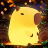 Pipihome Capybara Luce Notturna per Bambini, Capybara Lampada Touch Control per Comodino, Lampade in Silicone 3D Ricaricabili Tramite USB, Dimmerabile Luce Notturna Neonato Cameretta Bambina Regalo