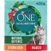 PURINA ONE Dualnature Natural Defense Crocchette per Gatti Adulti Sterilizzati Crocchette con Manzo e Spirulina 8 Sacchi da 400g