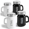COM-FOUR® Set saliera e pepiera da 4 pezzi - portaspezie con coperchio e manico a vite - barattolo di spezie a forma di boccale di birra con iscrizione - shaker moderni (4 parti - vetro nero/bianco)