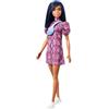 Barbie- Fashionistas, Bambola con Capelli Blu, Abito Rosa e Nero, Sneakers e Borsa, Giocattolo per Bambini 3+Anni, GHW57