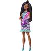 Barbie - Grande Città, Grandi Sogni, Bambola Brooklyn Afroamericana Mora con Trecce Alta 29,21 cm Canta con Microfono e Chitarra, Luci e Suoni e Accessori, Giocattolo per Bambini 3+Anni, GYJ24