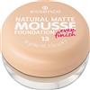ESSENCE Natural Matte Mousse Foundation 13 Fondotinta Copertura Media 16 gr