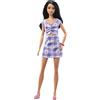Barbie - Bambola Barbie Fashionista Arancione, dai capelli ricci neri e silhouette petite, con abiti e accessori in stile Y2K, Giocattolo per Bambini 3+ Anni, HJR97