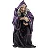 DRW Figura di una strega con tunica viola con sfera di cristallo in resina dipinta a mnao 7x5x28 cm