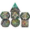 Cusdie Sharp Edges - Set di 7 dadi per D&D, realizzati a mano, poliedrici, per giochi di ruolo (motivo nero)