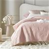ROOM99 Feel Elegante copriletto rosa cipria 200 x 220 cm, versatile come copriletto o copridivano, coperta per letto e divano, trapunta stile ideale come bedspread velluto