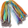 Craftdady - Set di 100 fili di nastro in organza cerato con 2 anelli in pelle sintetica e chiusure a moschettone per la creazione di collane, 43,2 cm, colori assortiti