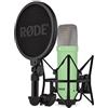 RØDE NT1 Signature Series Microfono a Condensatore a Grande Diaframma con Shock Mount, Filtro Antipop e Cavo XLR per Produzione Musicale, Registrazione Vocale, Streaming e Podcasting (Verde)