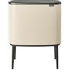 Brabantia Bo Touch Bin 36L - Pattumiera Grande per la Cucina - Apertura Soft-Touch - Cestino per Rifiuti con Secchio Interno Rimovibile - Sacchetti Inclusi - Soft Beige - 54 x 31 x 68 cm