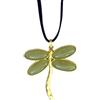 ASTER ALHELÍ Ciondolo da Donna a Forma di Libellula in Zama d'oro e Resina Rossa - Collana Lunga Regolabile di Colore Marrone con Charm Protettivo - Talismano Portafortuna Perfetto da Regalare (Verde chiaro)