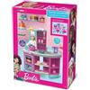 Uno Giochi Grandi Giochi GG00525, Nuova Cucina di Barbie 106cm, Multicolore (S3M)