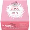 SPECCHIASOL Srl Gift Box Kiss 2 Pezzi, Scrub Labbra Levigante 15ml + Balsamo Labbra Emolliente 15ml - Idratante e Esfoliante per Labbra