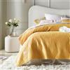 ROOM99 Feel Elegante copriletto in senape, 170 x 210 cm, versatile come copriletto o copridivano, coperta per letto e divano, trapunta stile ideale come bedspread velluto