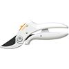 Fiskars Forbici da giardino P57 con lame bypass per rami freschi e ramoscelli fino a Ø 2 cm, Lunghezza: 18 cm, Peso: 140 g, Bianco/Arancione, FiberComp/Acciaio di qualità, Light, 1026916