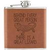 Gift Base Dietro Ogni Great Persona È Un Lizard 170ml Simil Pelle Hip Flask Tan Scherzo