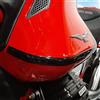 Resin Bike Adesivi Moto Compatibile con Guzzi V85 TT 2021 2022. Protezioni Laterali Spigoli da Urti e Graffi. Coppia Adesivi Resinati con Effetto 3D Lato Destro e Sinistro