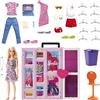 Barbie - Armadio dei Sogni Playset con bambola bionda, largo più di 60 cm, 15+ aree per riporre gli accessori, specchio, scivolo per biancheria, 30+ outfit e accessori, Giocattolo per Bambini 3+ Anni, HGX57