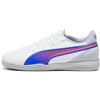 PUMA King Match IT Jr, Soccer Shoe Unisex-Adulto, White-Bluemazing-Flat Light Gray, 32.5 EU