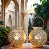 TRIROCKS Set di 2 Lampade da Tavolo in Stile Marocchino 18 cm Alte, Lanterne Senza Fili a Batteria con Luci LED per Decorazioni Casa, Soggiorno, Eventi (Bianco)