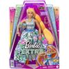 Mattel Barbie Extra Fancy, Bambola curvy con completo floreale da 2 pezzi, gattino, capelli lunghissimi e accessori, snodata, Giocattolo e regalo per Bambini 3+ Anni, HHN14