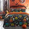 Bedlam Copriletto Halloween Zucche e Teschi Bedlam - Matrimoniale (200 x 200cm) - Reversibile (2 Design) - Copriletto Luminoso al Buio - Scheletri e Pipistrelli - Decorazioni Halloween