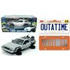OPO 10 - Auto 1:24 + 2 repliche targate a grandezza Naturale dei Volanti Delorean dal Film Back TO The Future 2 (PF13)