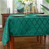 SASTYBALE Tovaglia natalizia in tessuto jacquard con fiori, a prova di perdite, polvere e pieghe, in poliestere, per Natale e vacanze invernali (rettangolare/oblunga, 152 x 305 cm (10-12 posti), verde)