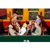 POLA 6 viaggiatori vagoni seduti