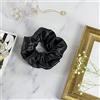 OFFTOPIC Elastico per capelli in 100% pura seta naturale | STOP a capelli spezzati |Accessorio elegante | Certificato Oeko-Tex| Lavabile in lavatrice | Nero