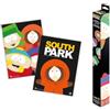 Grupo Erik: Set di 2 Mini Poster South Park | Pack da Parete 38 x 52 cm, Carta Lucida + Adesivo Incluso | Gadget e Poster da Muro per Bambini