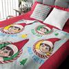 The Elf on the Shelf Team Joy Coperta con elfo, accessori ufficiali con elfo sullo scaffale: super morbida e accogliente coperta natalizia in pile per bambini, regalo di Natale per ragazzi e ragazze