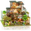 Cuteefun Miniatura Casa Delle Bambole Kit con LED, Artigianato in Legno per Adulti Adolescenti da Costruire, Regali di Natale per il Compleanno (Cortile di Bambù Primaverile)