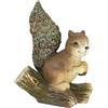 Flair Flower Scoiattolo su tronco d'albero, statuetta di animali, decorazione autunnale, decorazione invernale, statuetta decorativa, decorazione per finestre, decorazione autunnale, animali artificiali,