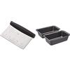Amazon Basics Teglia da pane con rivestimento antiaderente, in acciaio al carbonio, dimensioni: 23,5 x 12,7 cm, confezione da 2 & Raschietto/Tagliaimpasto multiuso, in acciaio inox