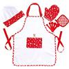 Hape - Kit da Chef con cappello da cuoco, grembiule, guanto da forno e misurini per gioco di ruolo bambini dai 3 anni in su