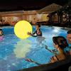 Uposao Luce Galleggiante a Sfera Per Piscina, Globo Luminoso Impermeabile Gonfiabile Del LED 16 Colori Regolabile Lampada Notturna Per Piscina a Globo a Incandescenza Per Giardino, Laghetto, Piscina, Festa