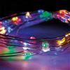 Zarivy Ghirlanda a batterie con 40 LED multicolore. Cavo in filo argentato, perfetto per decorare il tuo spazio. La sua lunghezza di 2,20 m porta luce e allegria a qualsiasi ambiente.