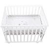 roba Box Rettangolare per Bambini Indiebear - 75 x 100 cm - con Materassino e Ruote con Freni - 3 Altezze Regolabili - 0-24 Mesi - Legno Laccato Bianco