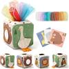 WOODEN TEETHER Baby Tissue Box Toy Mesi Montessori Sensorial Giocattolo, Promuove Le capacità sensoriali e motorie, con specchi, Colori, Trame, Suoni, Ragazzi e Ragazze (Animali della Foresta)