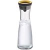 WMF 0617706590 Caraffa d'acqua di base, 1.0 l, Altezza 29 cm, Caraffa di vetro, Coperchio in silicone, Chiusura CloseUp, Oro