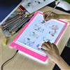XIAOSTAR A4 LED Tavoletta Luminosa Copia Board Super Sottile Light Box Disegno Pad Tavolo Tracciante Cavo Type-c interfaccia Luminosità Regolabile per Artisti .(rosso)