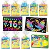 ZMLM Scratch Art Bambini Kit Disegno con 16 Stencil 16 Penna in Legno - Gadget Compleanno Bambini - Regalini Fine Festa Compleanno per Bambina Bambino Alunni 3-12 Anni Anno